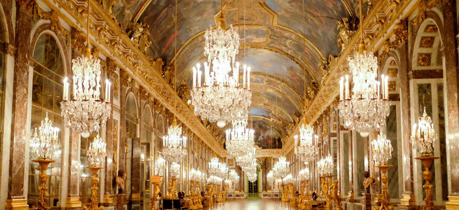 L’élégance des silhouettes – Ducasse à Versailles